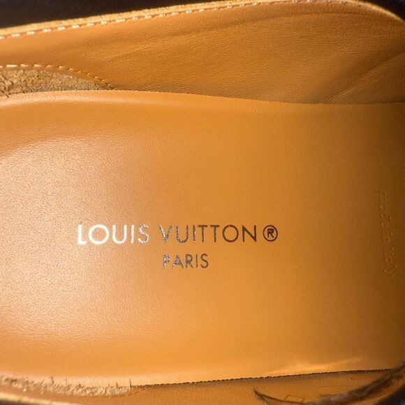 LOUIS VUITTON Black & Brown  LV Monogram Leather Sneakers EU37 - Picture 11 of 16